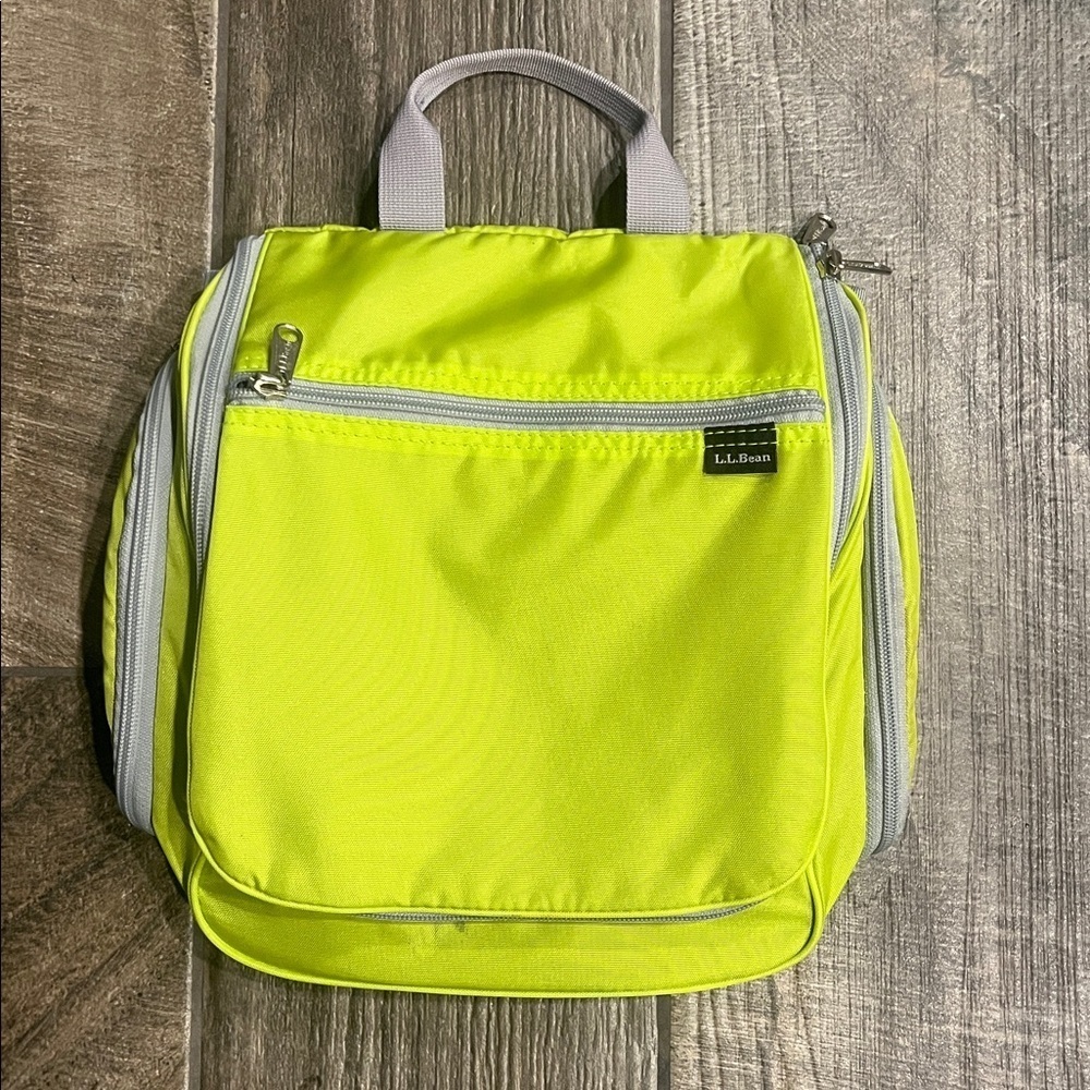 L.L. Bean Bright Lime Green Travel Bag